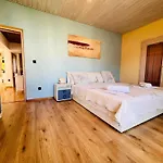 Apartamento Joza With Pool And Sea View, 2 Min Walk To The Duće