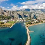 Joza With Pool And Sea View, 2 Min Walk To The * Duće