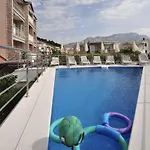 Apartamento Joza With Pool And Sea View, 2 Min Walk To The Duće