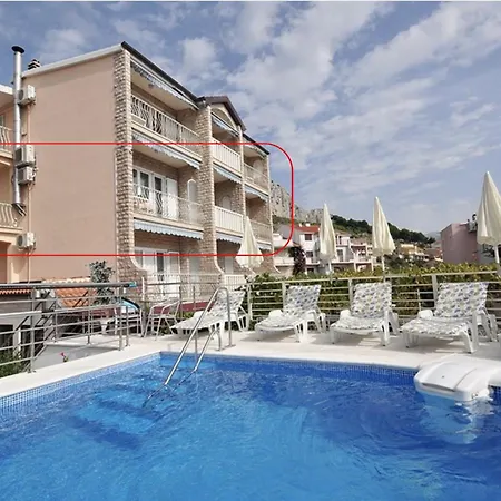 Joza With Pool And Sea View, 2 Min Walk To The Duće